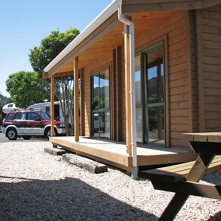 Picton Campervan Park מראה חיצוני תמונה