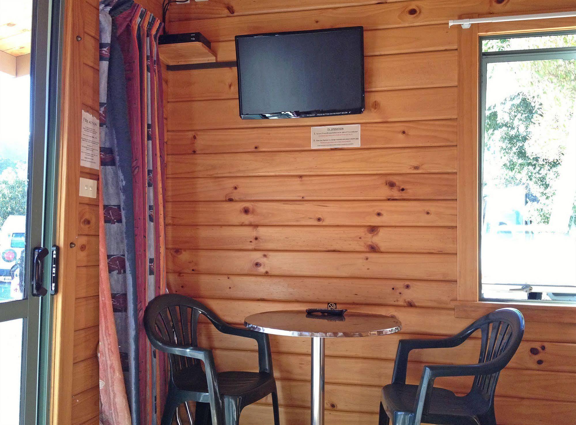 Picton Campervan Park מראה חיצוני תמונה